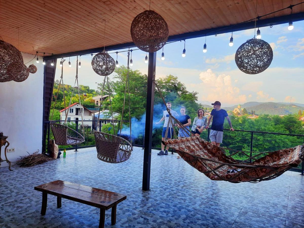 Inaisi Hotel Kutaisi Ngoại thất bức ảnh